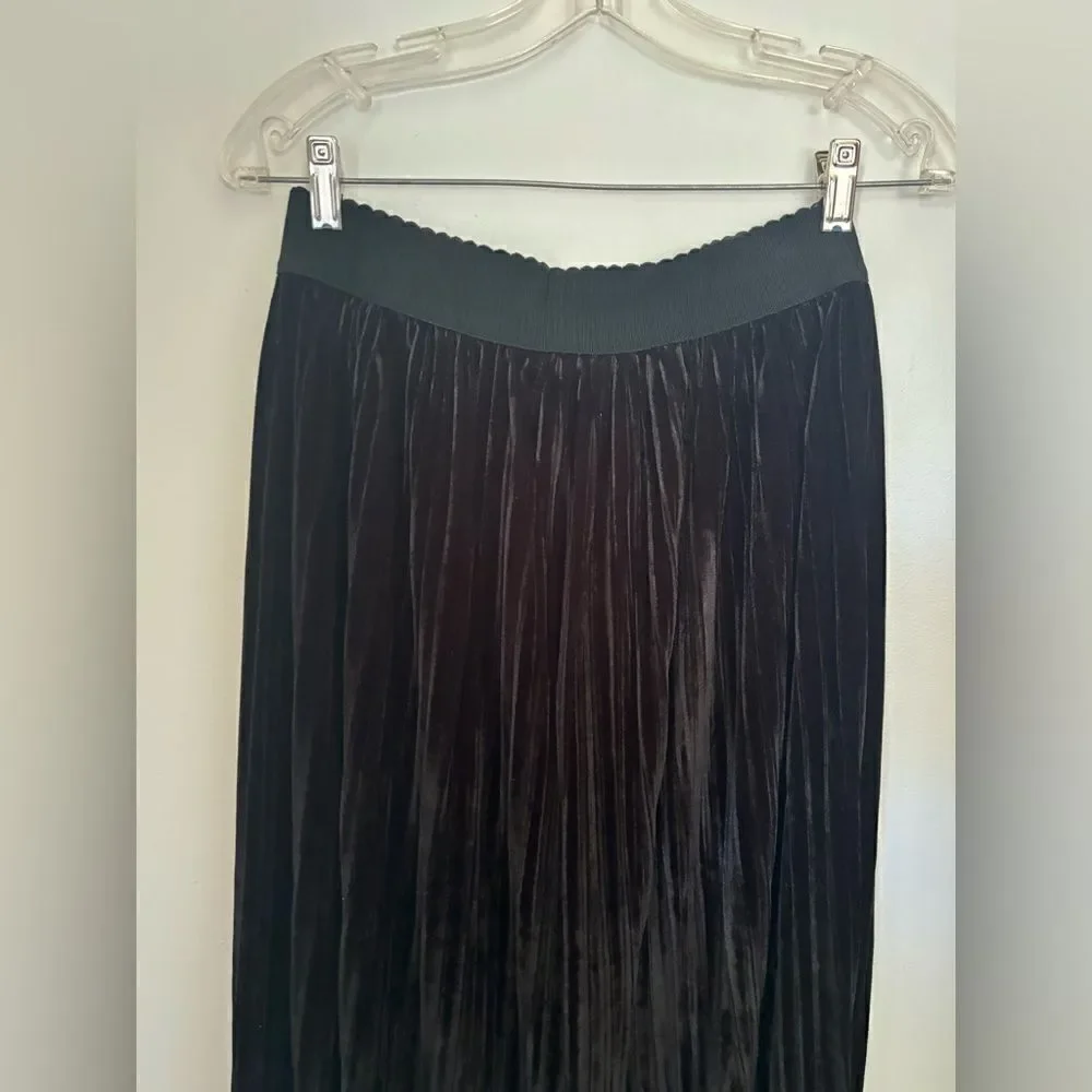 Coco + Carmen Pleated Velvet Midi Skirt Black S/M Goth Witchy Boho
